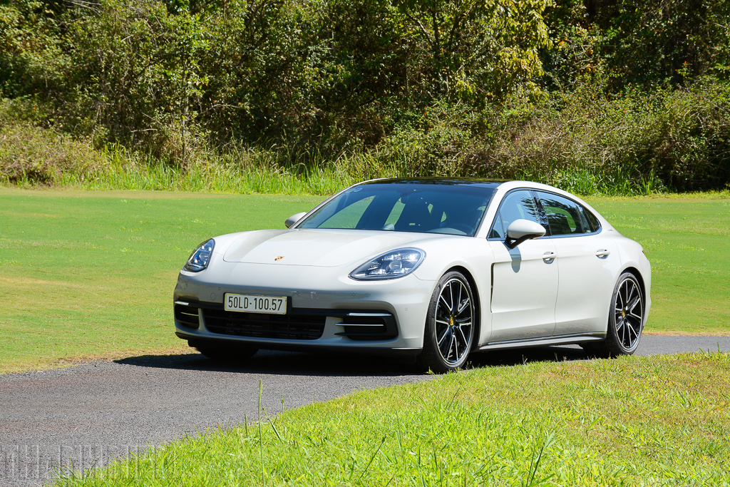 Porsche Panamera 4S  Sự thách thức ngọt ngào  Báo Dân trí